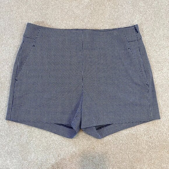 Banana Republic Factory Blue & White Check Shorts - Size 6 - Picture 1 of 10
